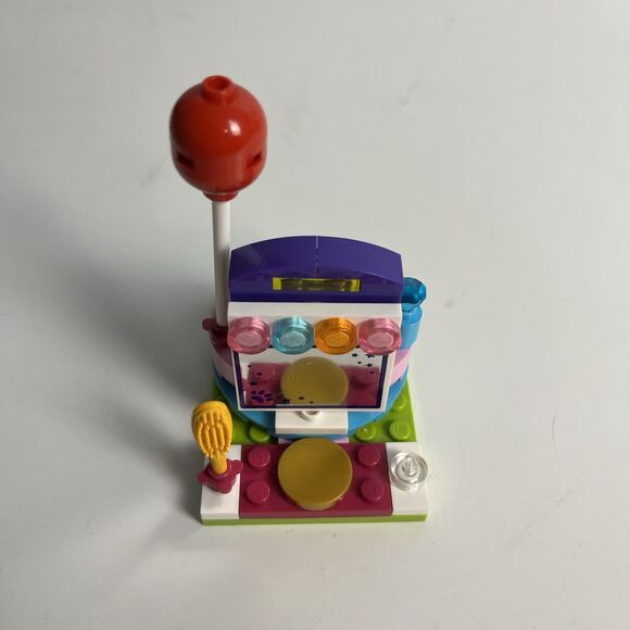 LEGO Friends Party Styling #41114, COMPLETE With A Few Replacement Pieces, Built - Picture 6 of 8